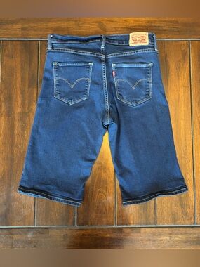 Levi's Bermuda Jean Shorts Indigo Blue Dark Wash Denim Stretch Size 28
